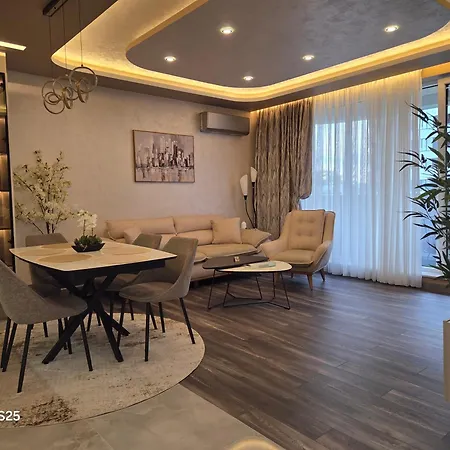 The Sunrise And The Sunset - Luxury 2br With Mineral Pool & Parking Apartament