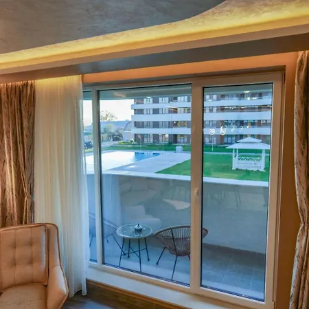 Apartament The Sunrise And The Sunset - Luxury 2br With Mineral Pool & Parking