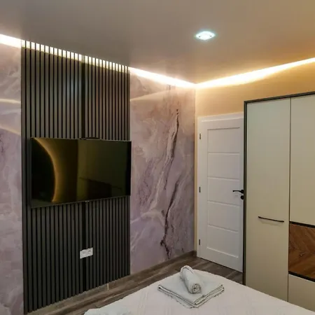 The Sunrise And The Sunset - Luxury 2br With Mineral Pool & Parking Apartament *
